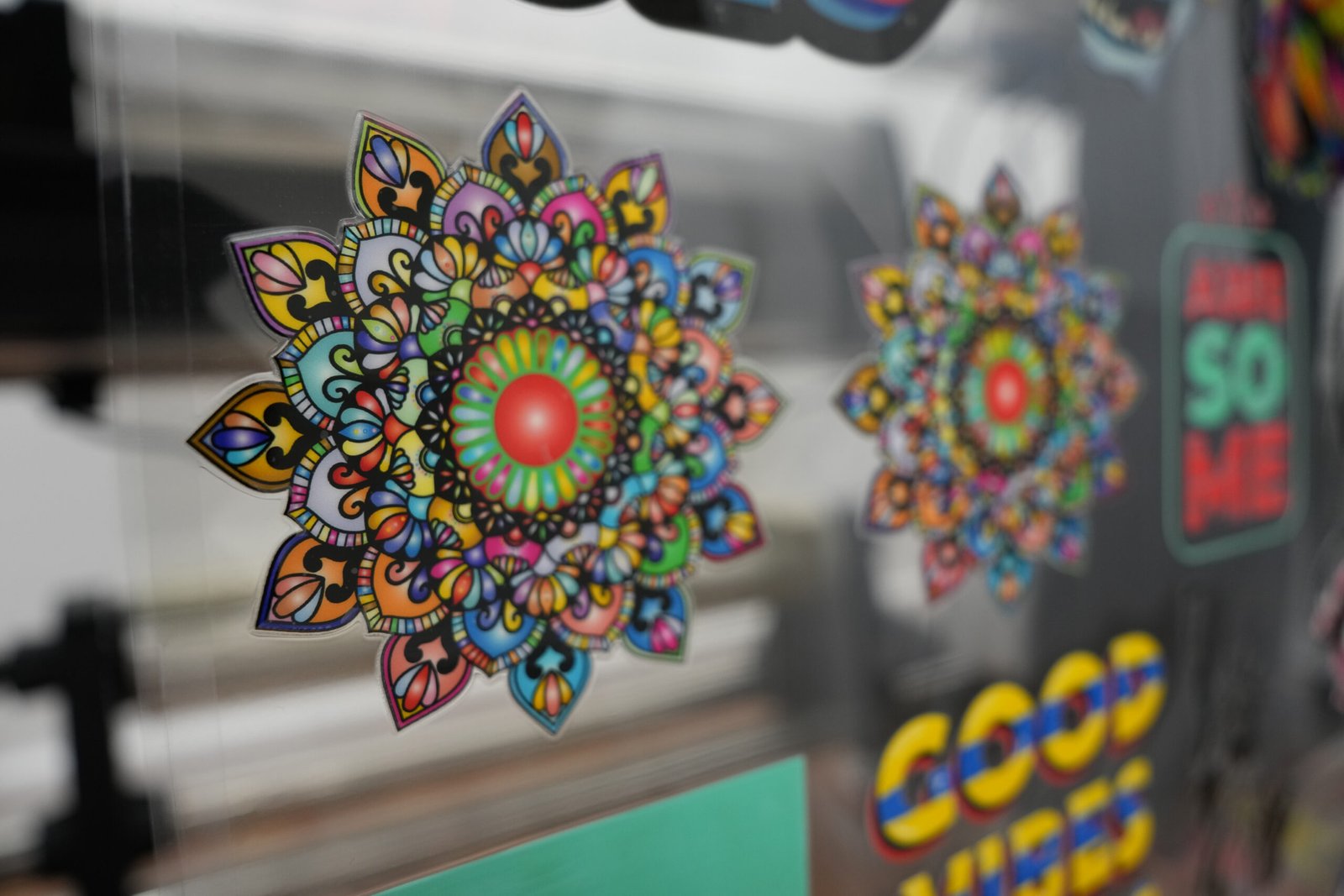 la revolución de la impresión UV DTF – versatilidad sin límites